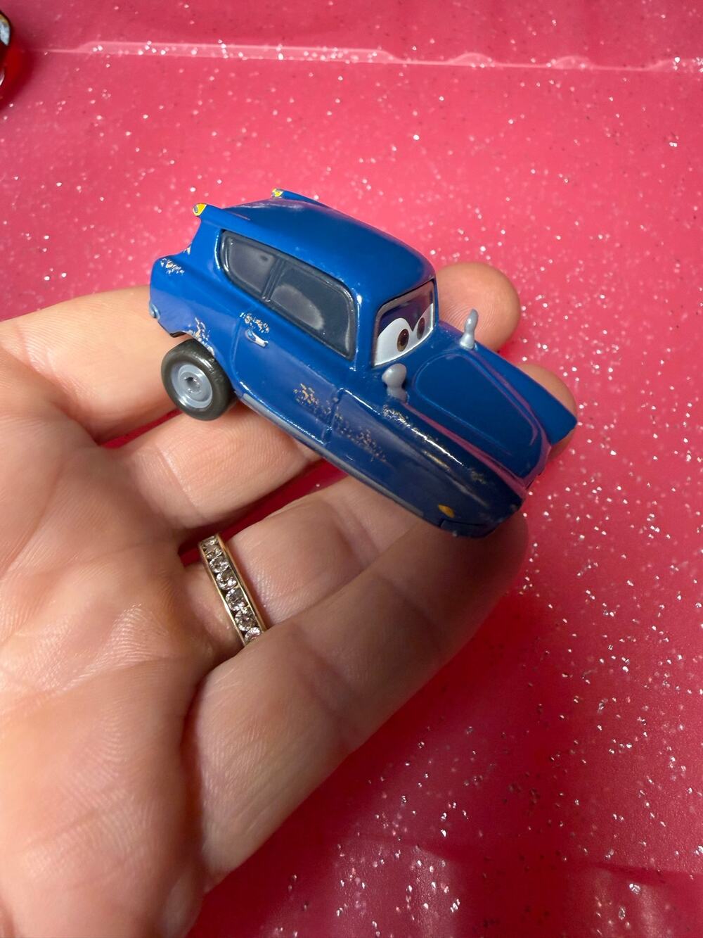 Disney Pixar Cars Tomber Paris Parts Market Diecast